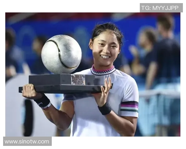 聚焦网球：探讨成都网球队在速度训练中的创新与挑战